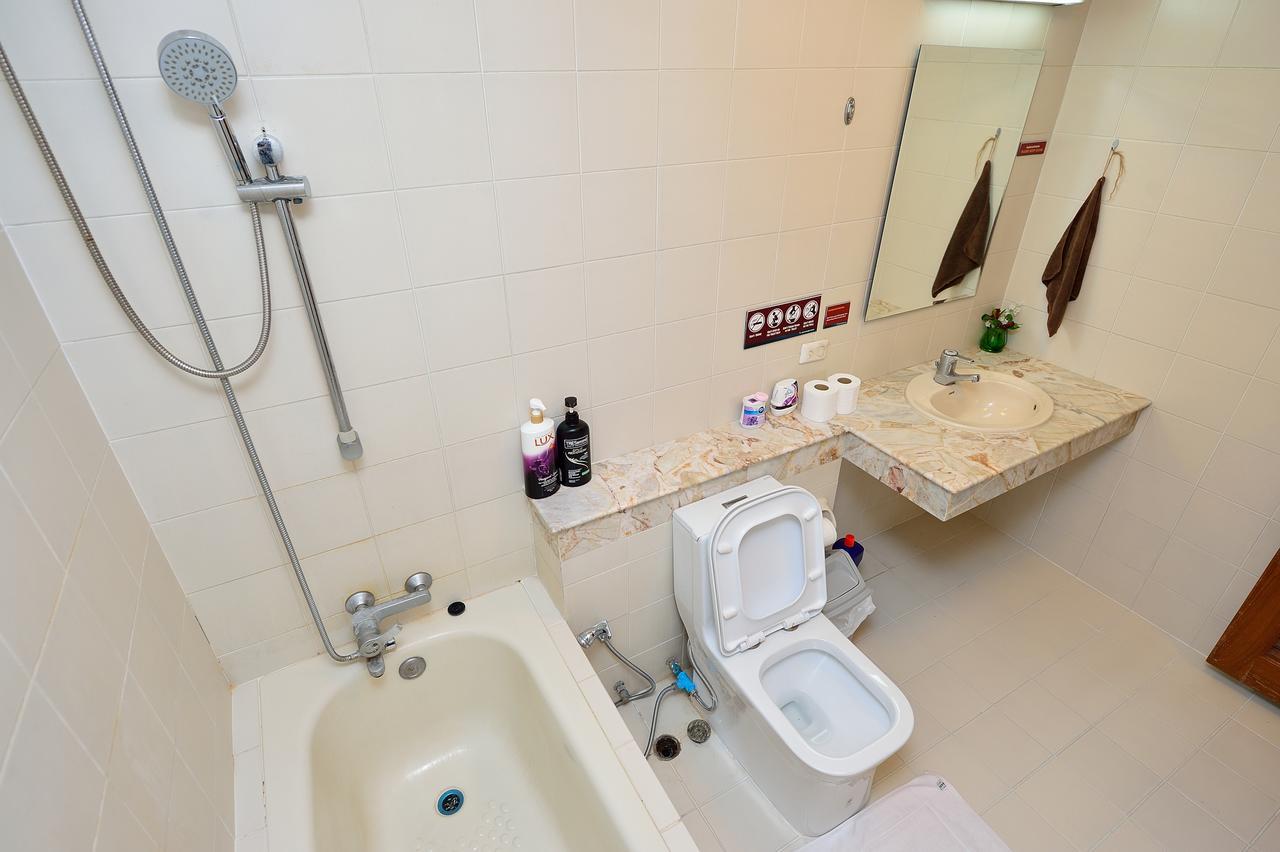 Lost And Found Bed And Breakfast Bangkok Exterior photo