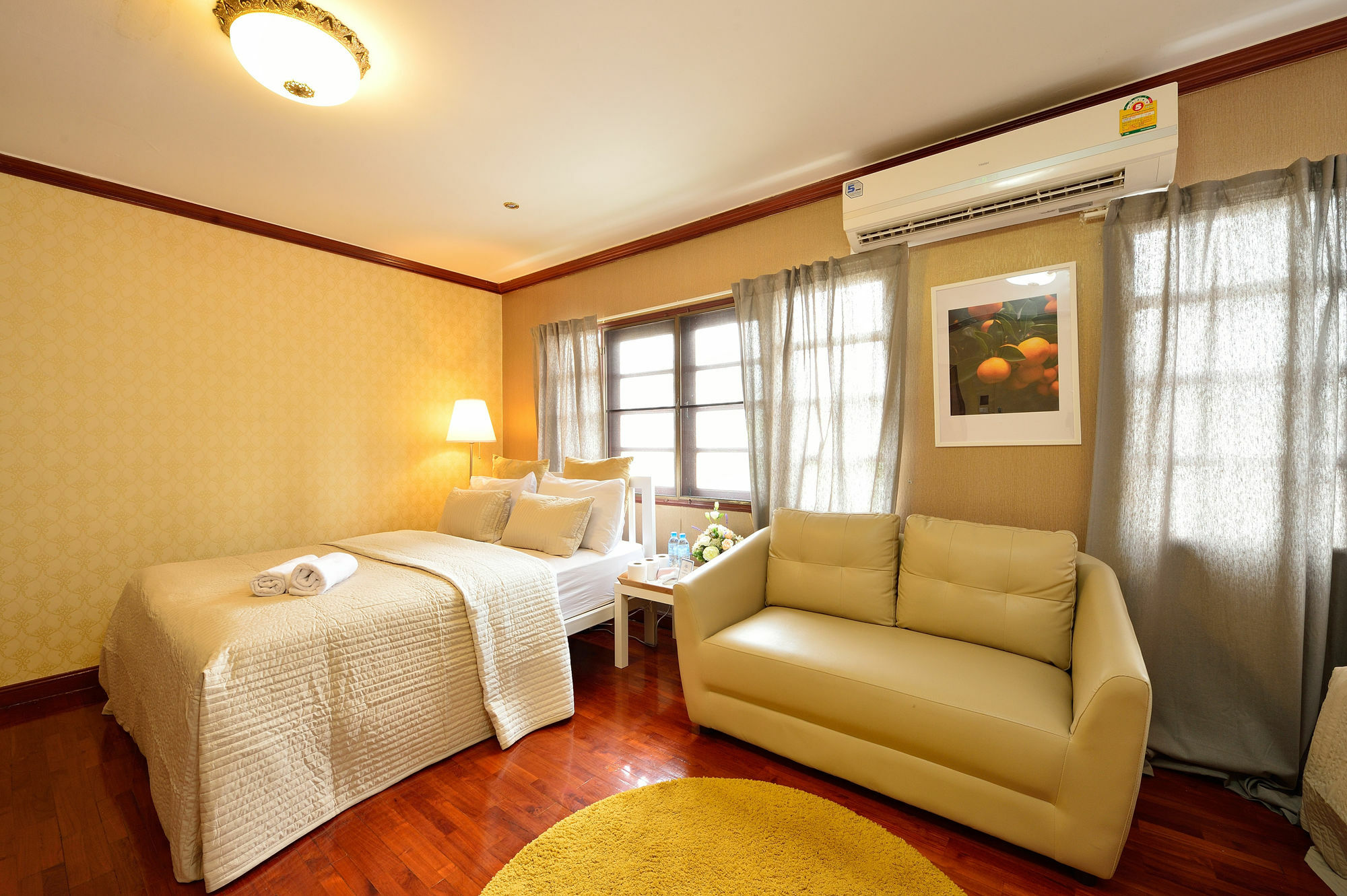 Lost And Found Bed And Breakfast Bangkok Exterior photo