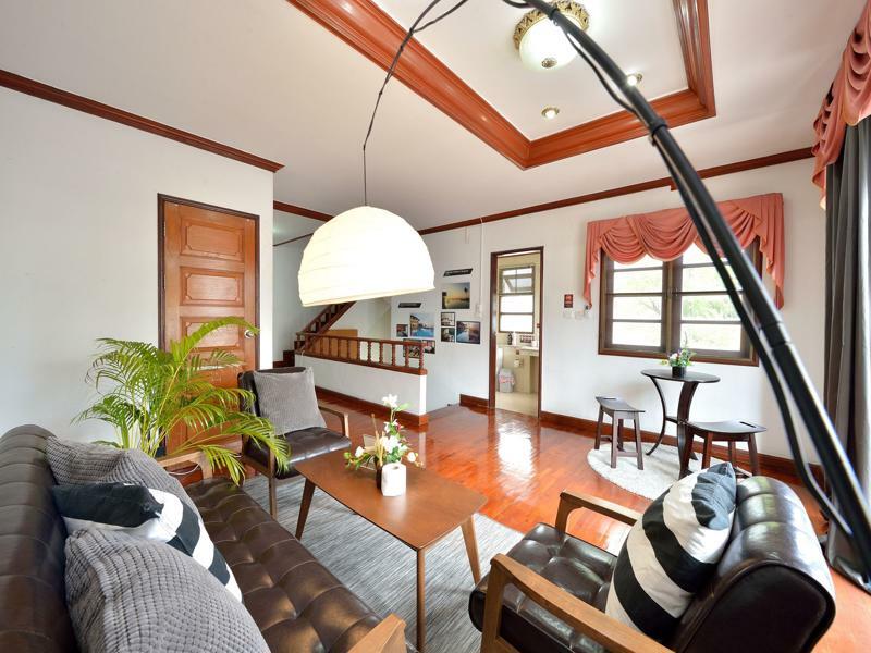 Lost And Found Bed And Breakfast Bangkok Exterior photo