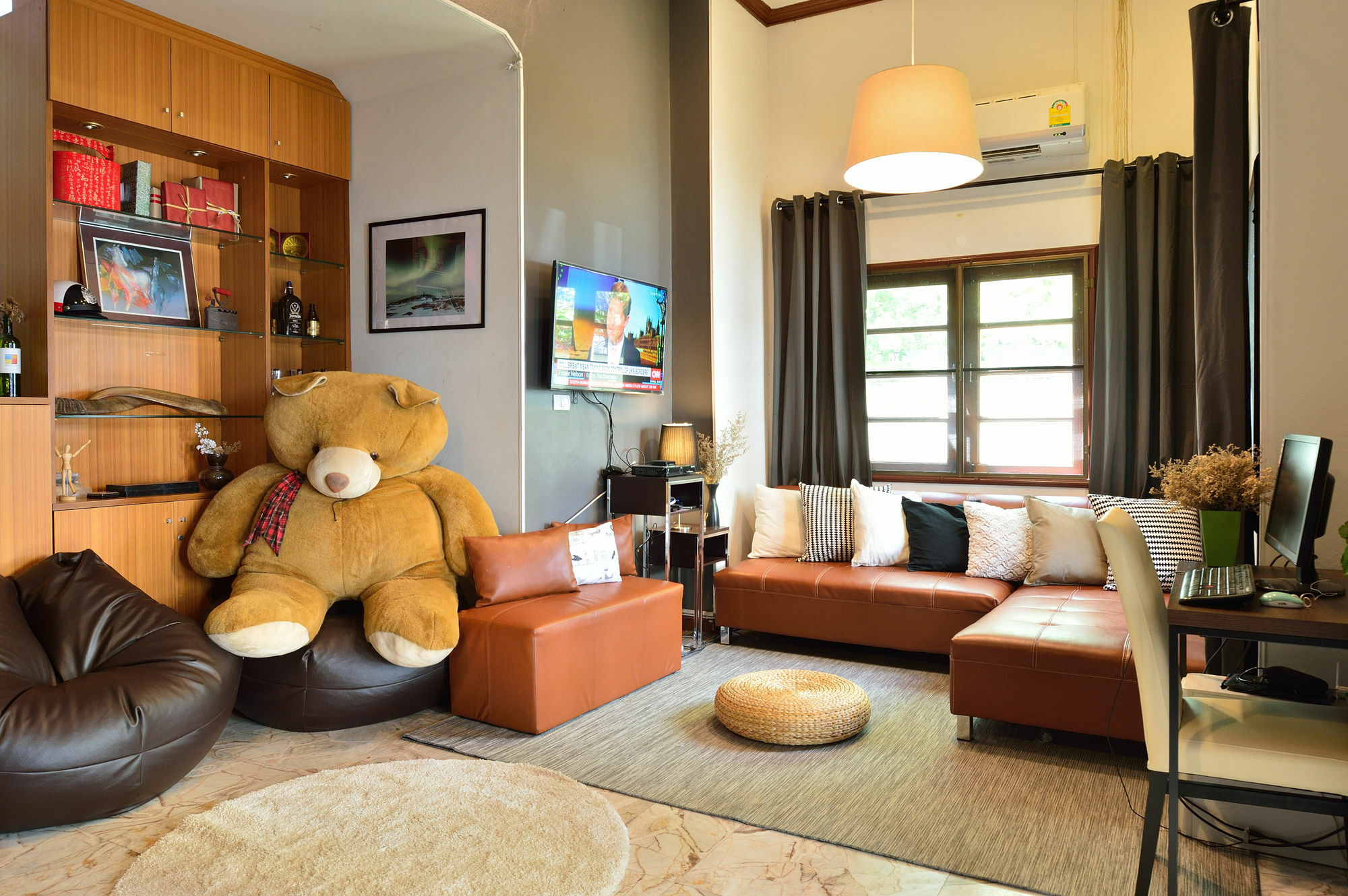 Lost And Found Bed And Breakfast Bangkok Exterior photo