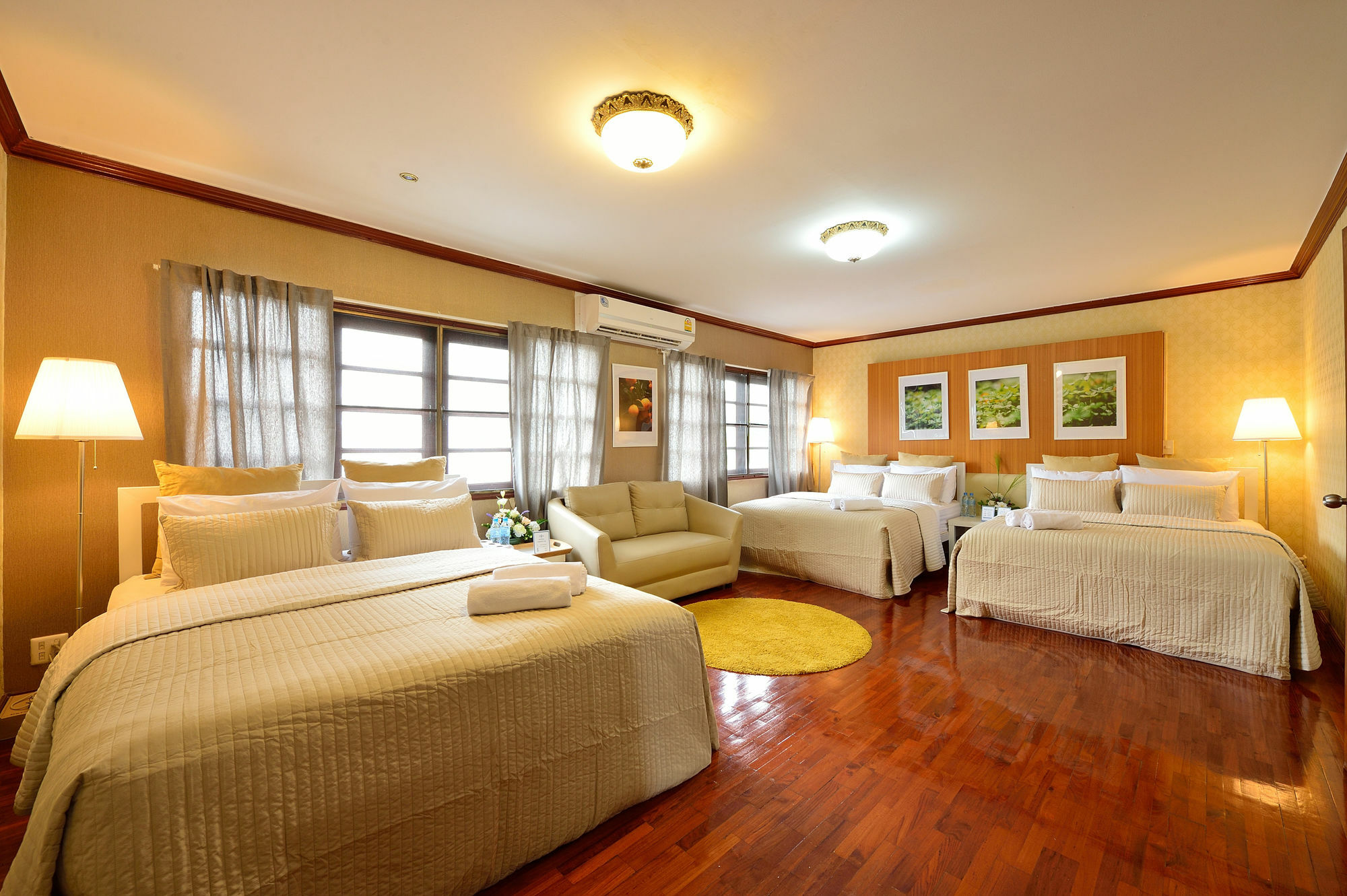 Lost And Found Bed And Breakfast Bangkok Exterior photo